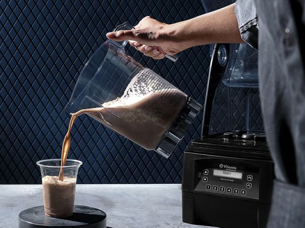 Vitamix QUIET ONE inkl. 1,4 l Advance Container